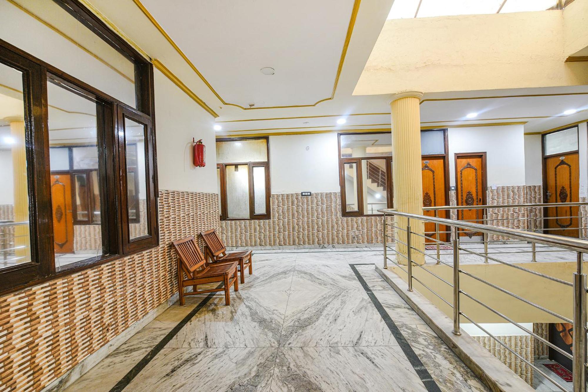 Fabhotel Royal Inn Chandīgarh Zewnętrze zdjęcie